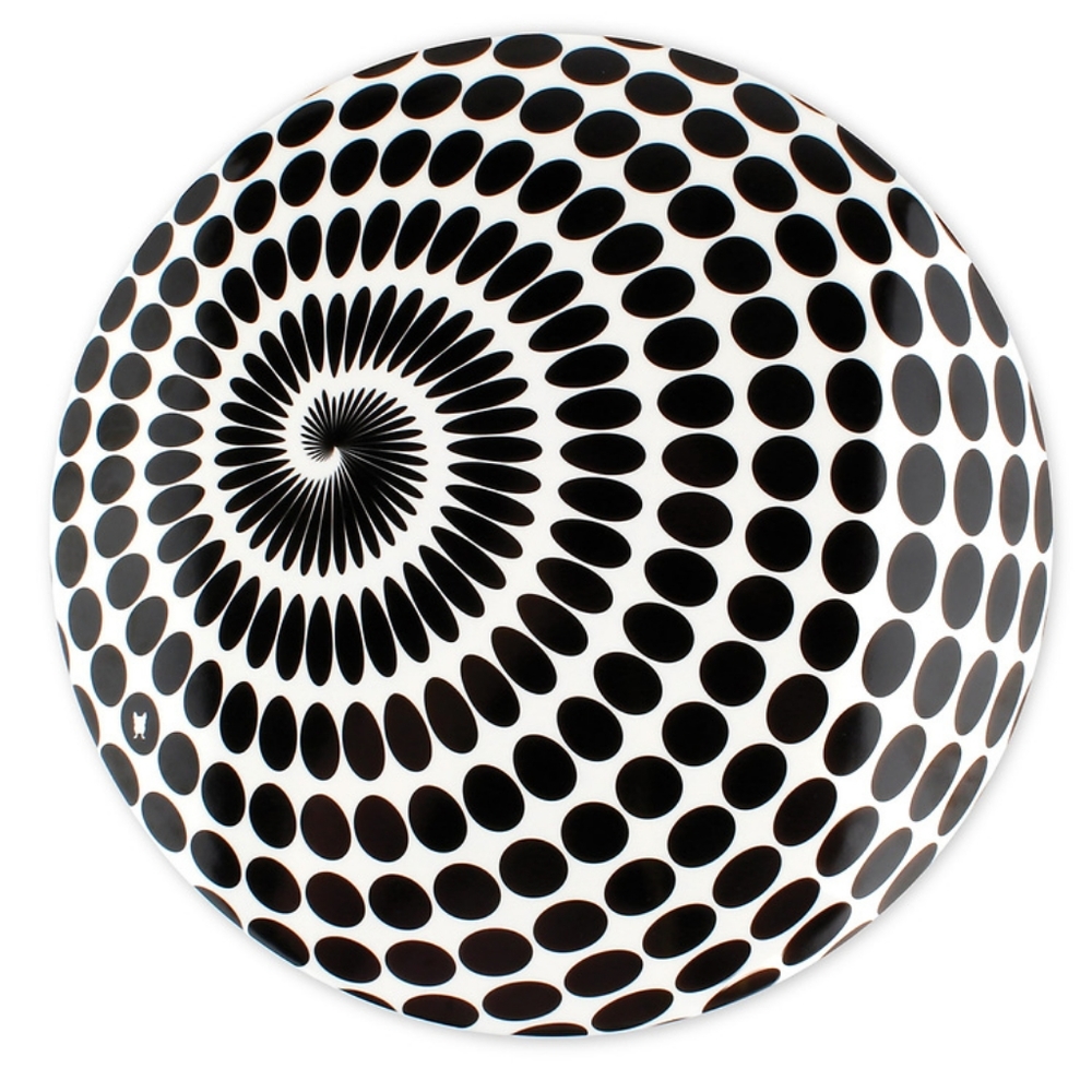 Dinnerware - Picture 3 of 6